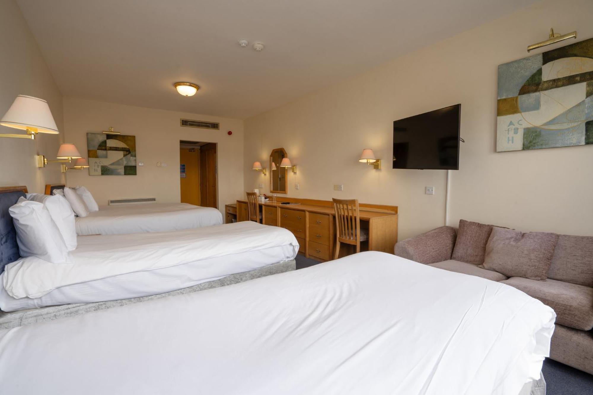 Skipton Hotel - Formerly Known As Hotel Rendezvous-Скиптън Екстериор снимка