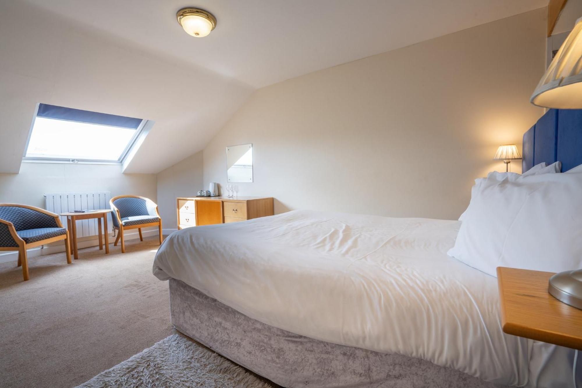 Skipton Hotel - Formerly Known As Hotel Rendezvous-Скиптън Екстериор снимка