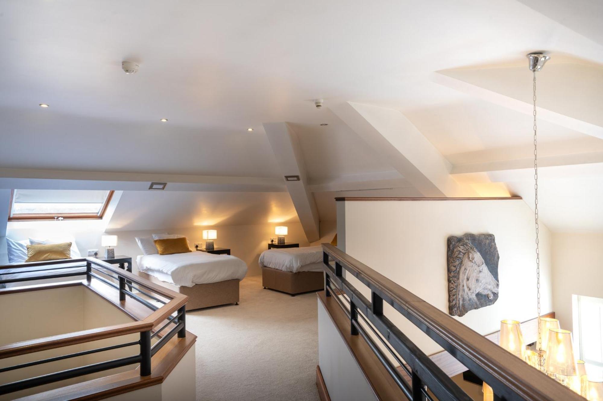 Skipton Hotel - Formerly Known As Hotel Rendezvous-Скиптън Екстериор снимка