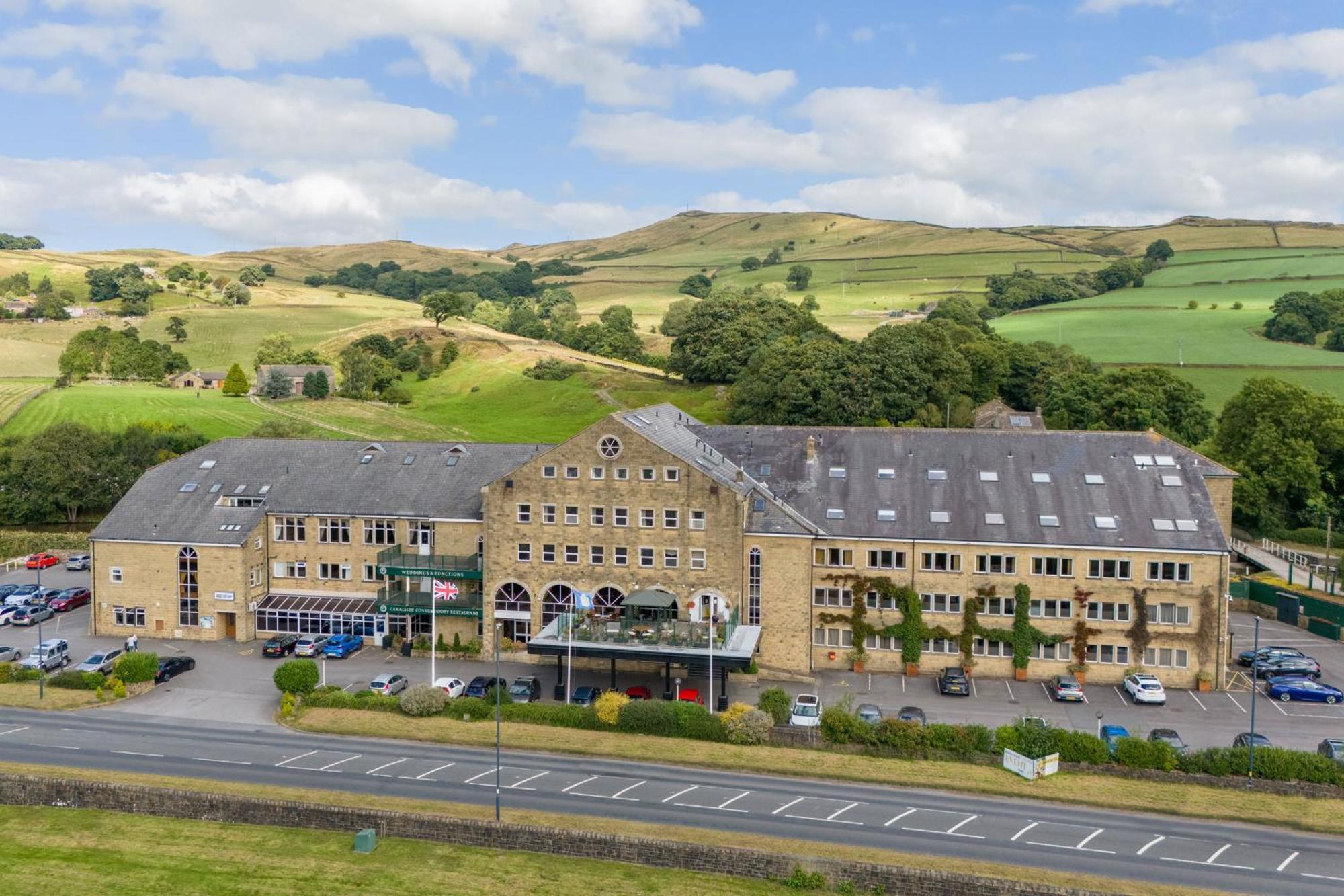 Skipton Hotel - Formerly Known As Hotel Rendezvous-Скиптън Екстериор снимка